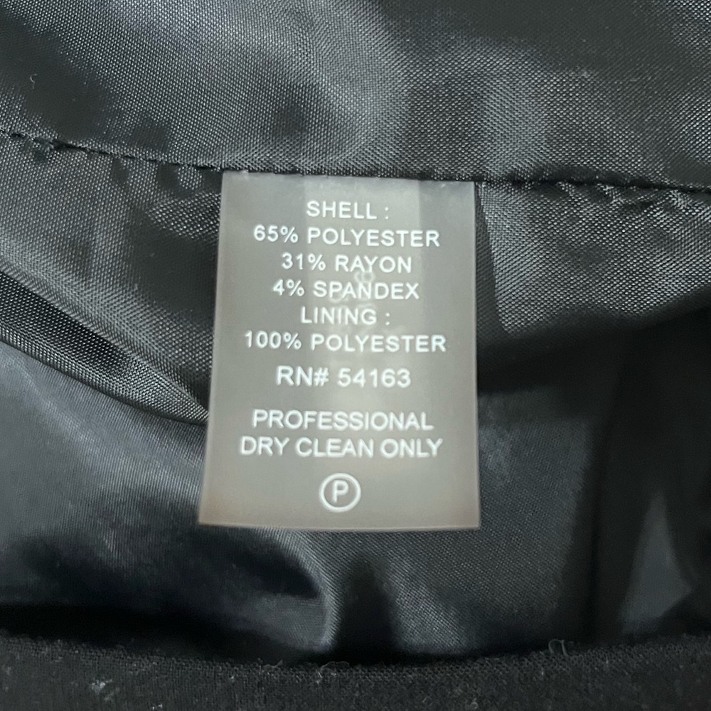 Calvin Klein Women's Elegant Black Suit Jacket - Picture 3 of 4